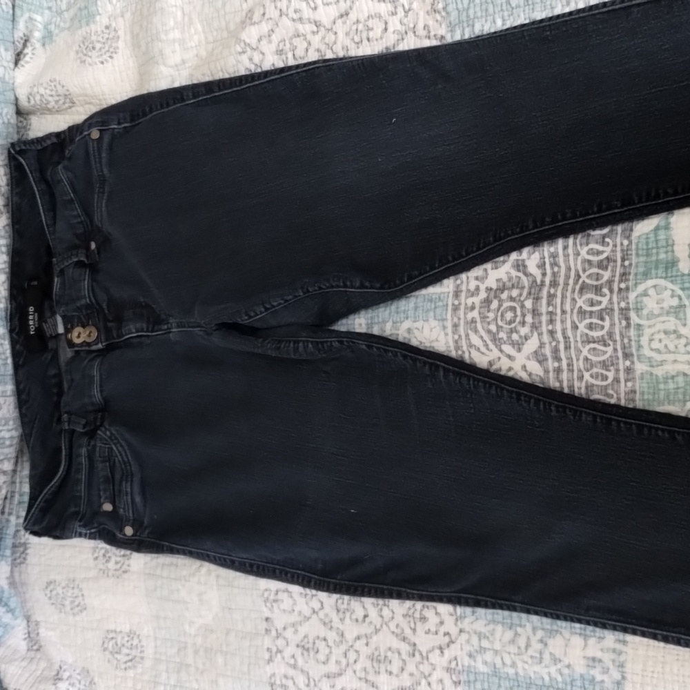 Torrid denim size 16R skinny jeans